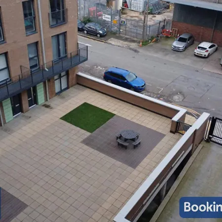 The Salford Skyline 2 - Luxury & Spacious Skyline - Perfect For Long Stays, Families, Business Or Leisure アパート マンチェスター