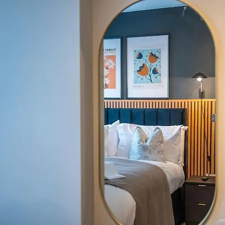 Modern Waterfront Living City's Hotspots Nearby Manchester