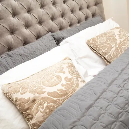 Apartament Luxury Apartment+secure Parking