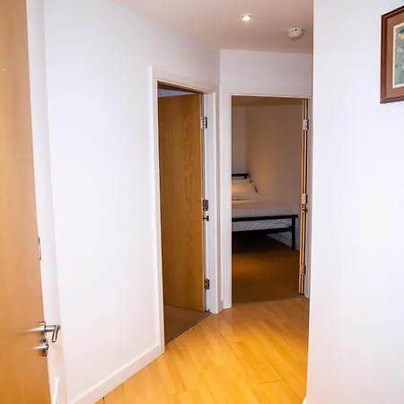 Luxury Apartment+secure Parking * Manchester