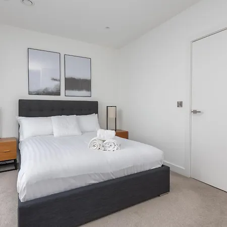 Greengate By Veeve *