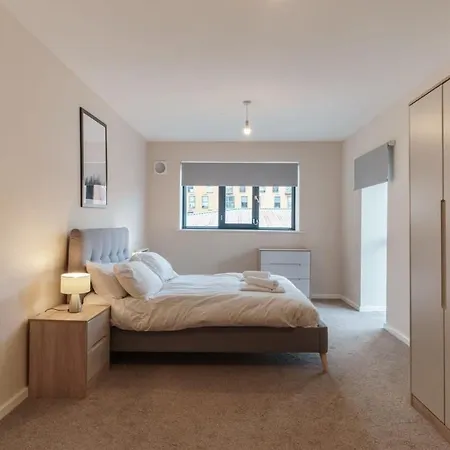 アパート Spacious 2 Bed In Centre *