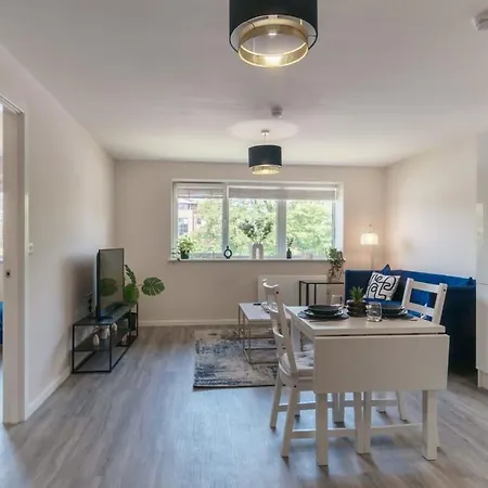 Daire Lovely 1 Bed - Sleeps 3