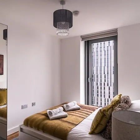 2 Bed In Media City, Amazing Views Apartmán Manchester