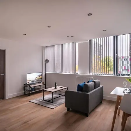 Zeni, Alexandra Rise Chic 1br Flat