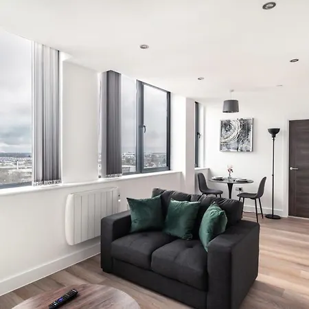 Stayzeni, Alexandra Rise 1 Bed Flat * Manchester