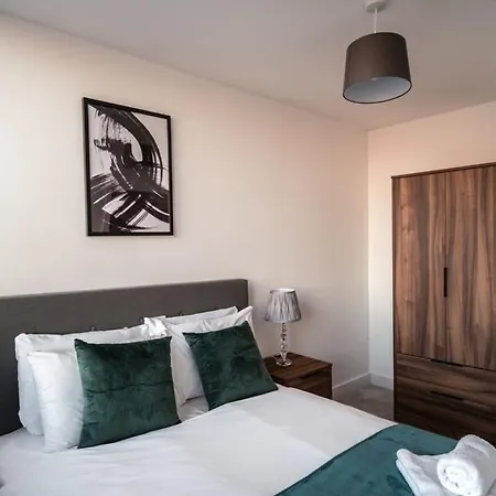 Zeni, Alexandra Rise Modern 1 Bed * Mánchester