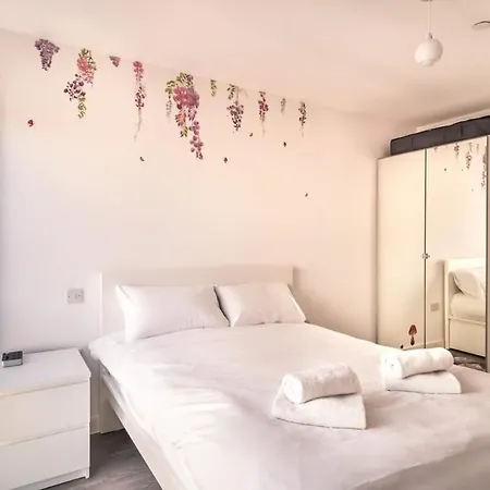 Apartment Spacious & Modern 1 Bed