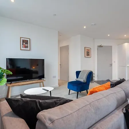 Spacious 2 Bed In Апартаменты *