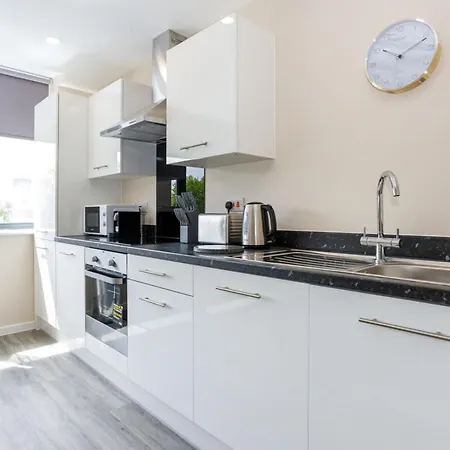 Modern And Stylish 1 Bed Manchester