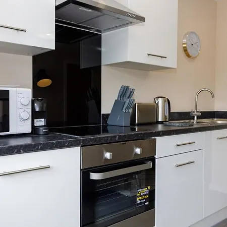 Modern And Stylish 1 Bed Lejlighed *