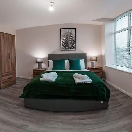 Modern 2 Bed In - Sleeps 4