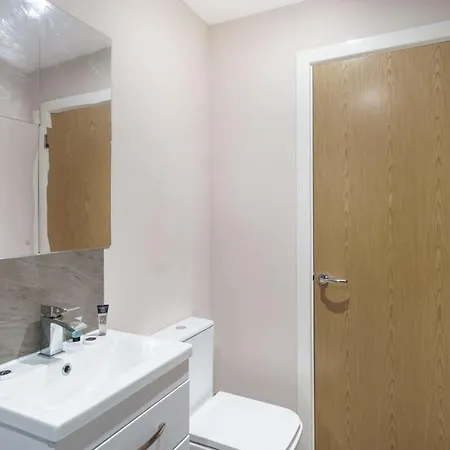 Amazing 1 Bed In - Sleeps 2 Lägenhet