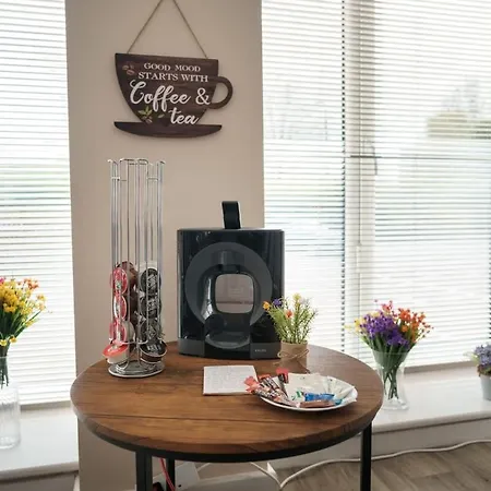 2 Bedroom Modern In 아파트 맨체스터