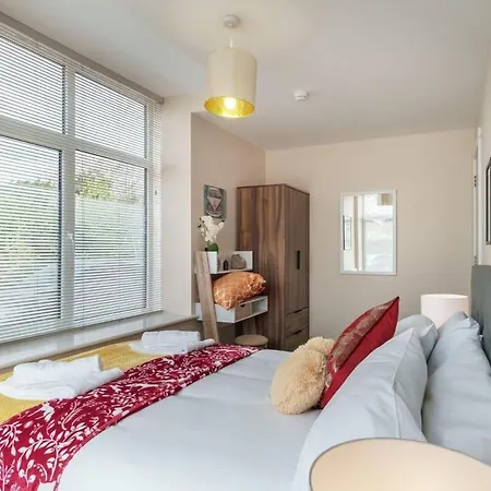 2 Bedroom Modern In * 맨체스터