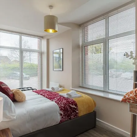 2 Bedroom Modern In *