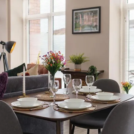 2 Bedroom Modern In