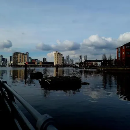 Gorgeous Edwardian Terrace In Old Trafford