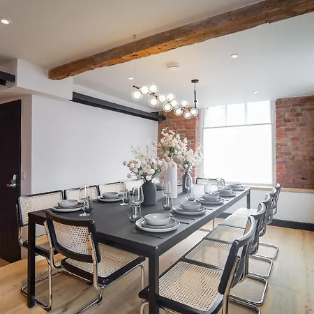 Omnia By The Heim Residences *