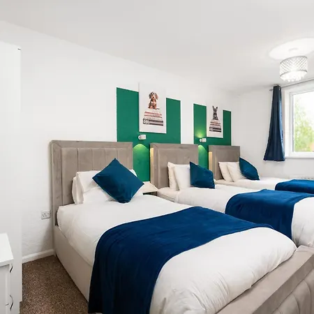 Majestic Gem - Pool Table - Coop - Etihad - Parking