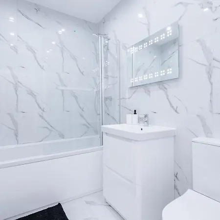 Lägenhet Heart Of Didsbury, Private Gated Car Park By Hass Haus