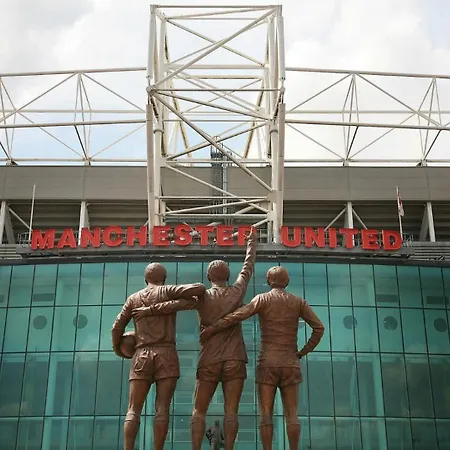 Stunning One Bedroom Near Old Trafford Stadium Μάντσεστερ