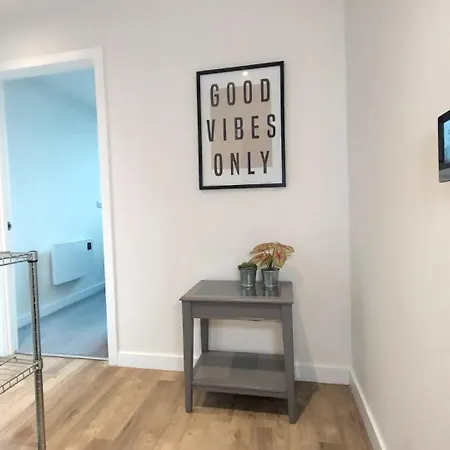 Stunning One Bedroom Near Old Trafford Stadium