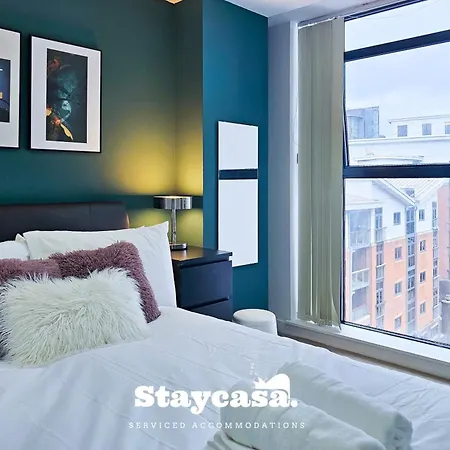 アパート Serene One-bedroom With Amazing Views!