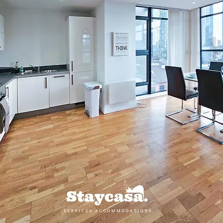 アパート Serene One-bedroom With Amazing Views! *