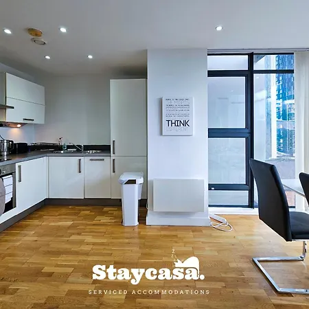Apartment Serene One-bedroom With Amazing Views! *