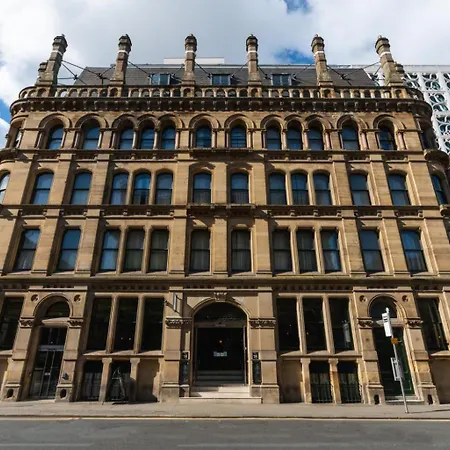 The Alan Hotel