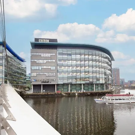 דירה Stylish Mediacity 2bed, Sleeps 6, Amazing Views