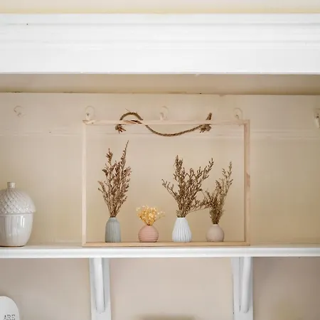 4 Bedroom House Near Centre Sleeps 10 펜션 맨체스터