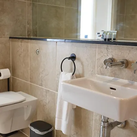 The Carnelian アパート *