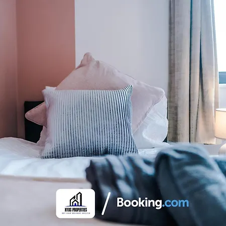 아파트 Media City Apt Sleeps8, 25 Percent Off For Monthly Stays, Business & Leisure *