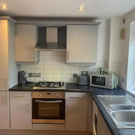 Spacious And Cosy Entire Flat