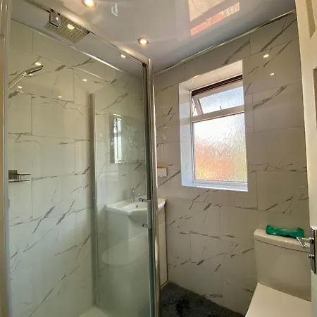 منزل للإقامة Charming Urban Retreat