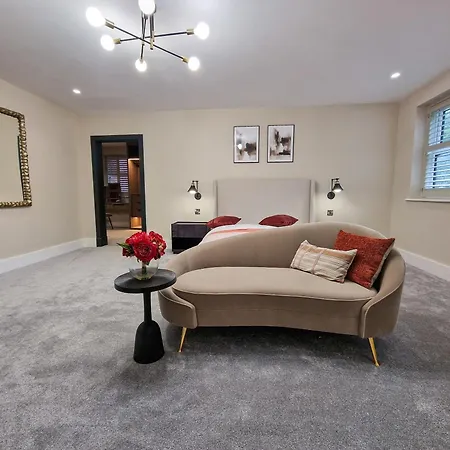Luxury 5 Star Didsbury By Superhost