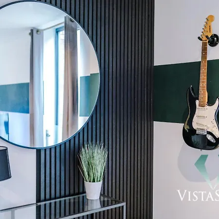 2bdr By Vista Short Lets & Serviced With Pool Table & Free Wifi 公寓 *