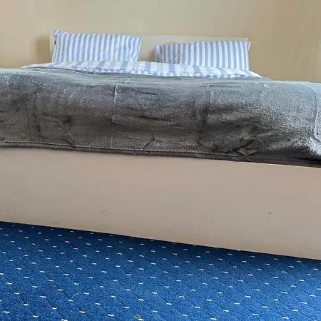 Cozy In London And マンチェスター