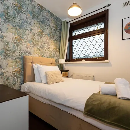 Guestready - Stainton Retreat Manchester