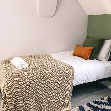 Spacious Stylish With Free Parking 10 Mins To Centre & Ao Arena Ideal For Groups & Long Mánchester
