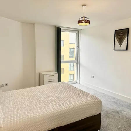 Stunning Central With Parking Apartmán Manchester