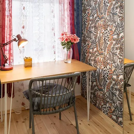 Host & - Clayton Living Манчестер