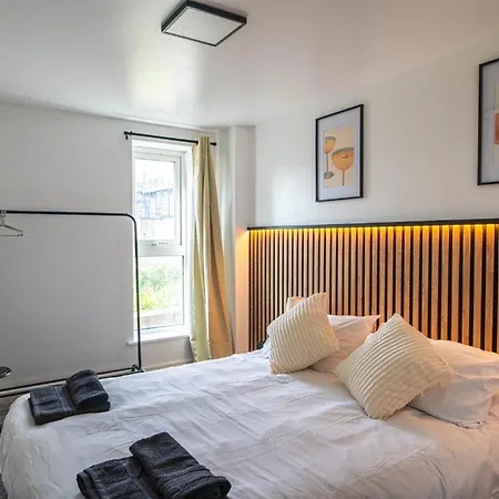Urban Luxury: Spinningfields 2 Bed アパート