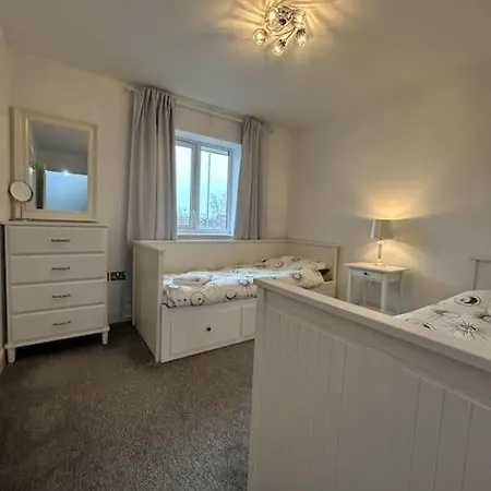 3-bedroom House Close To Centre * Manchester