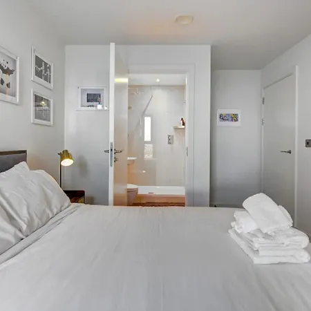Apartment Zen Retreat Penthouse - Panoramic Views Pass The Keys
