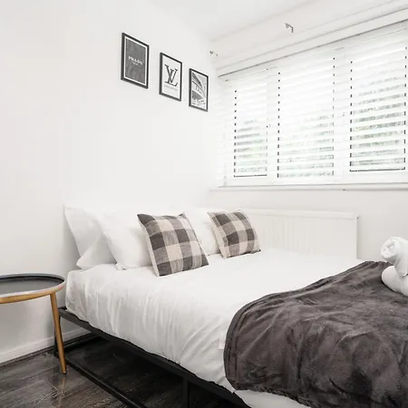 Semesterbostad Haven Noir By Cefas - Pool Table - & Man Utd