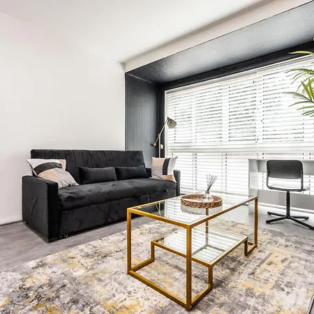 Haven Noir By Cefas - Pool Table - & Man Utd