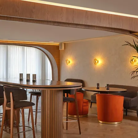The Reach At Piccadilly, Manchester, A Tribute Portfolio 맨체스터